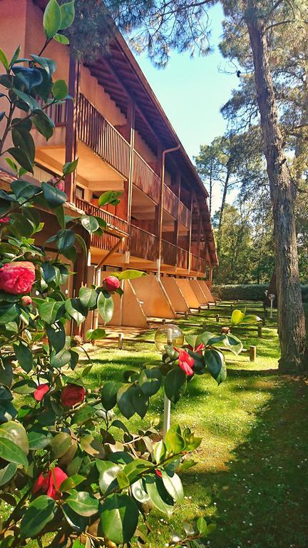 Residence Hoteliere Les Acanthes Soorts-Hossegor Buitenkant foto